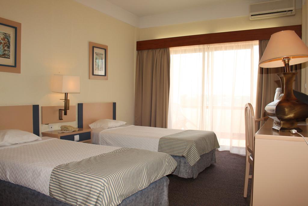 Mh Peniche Hotel Phòng bức ảnh